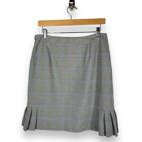 4 for $20 SALE! Tahari by Arthur Levine Plaid Pleat Mini Skirt, Grey Plaid, 8P - Picture 11 of 11